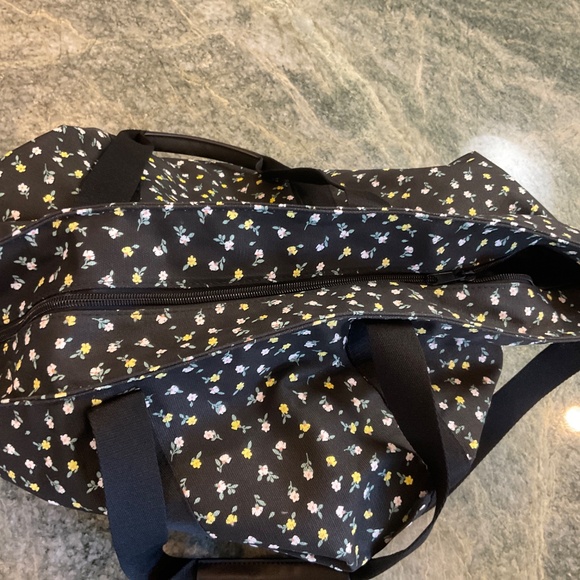 Victoria Secret Overnight Bag - Picture 3 of 6